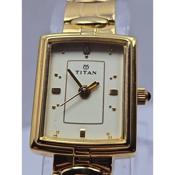 Titan Raga Womens Rectangle Gold Tone Dress Watch New Battery 30m Quartz India - Picture 4 of 13